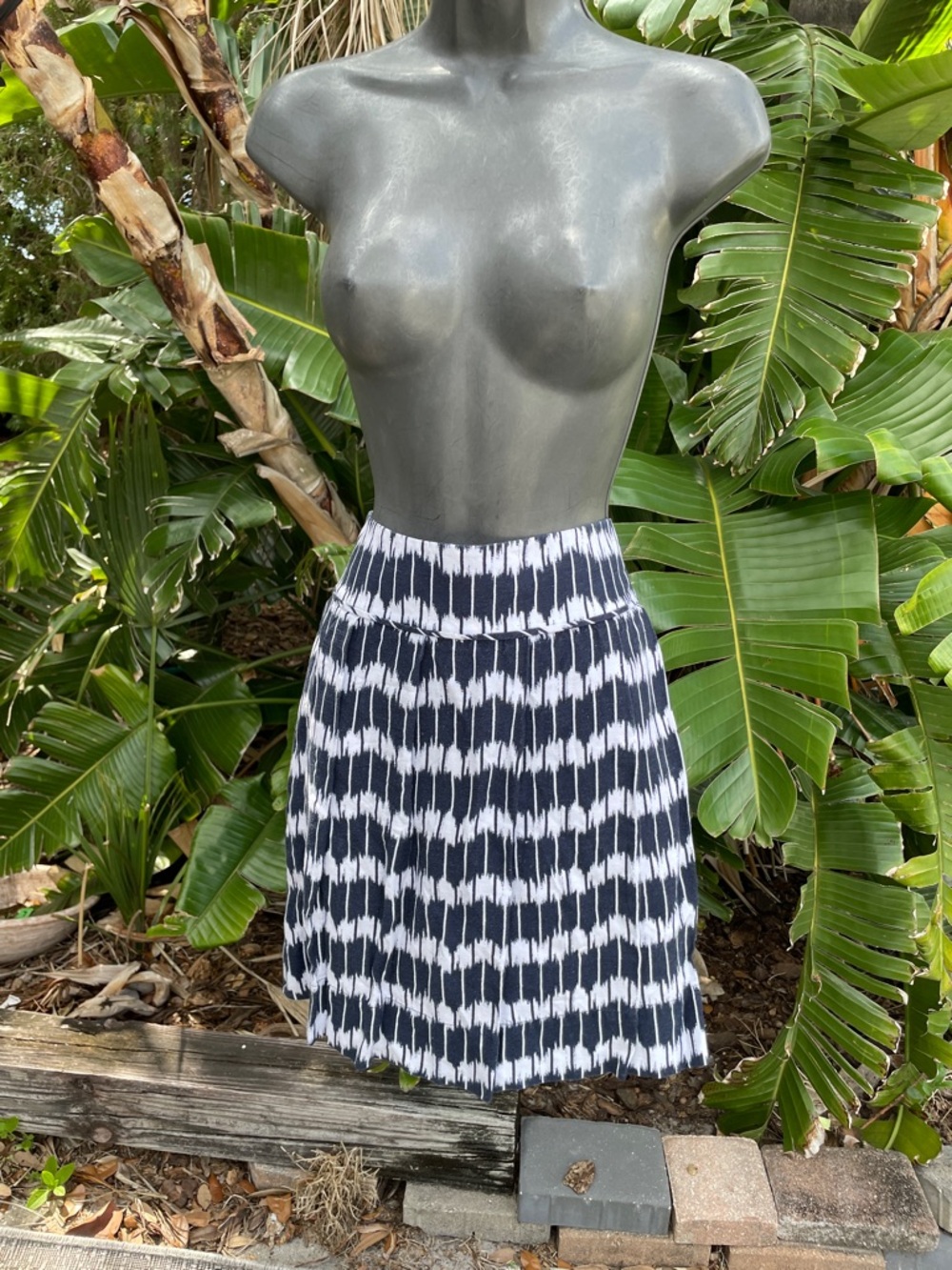loft to drop waste linen or linen blend skirt
